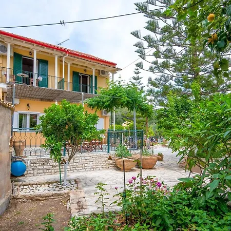 Arthur House فيلة